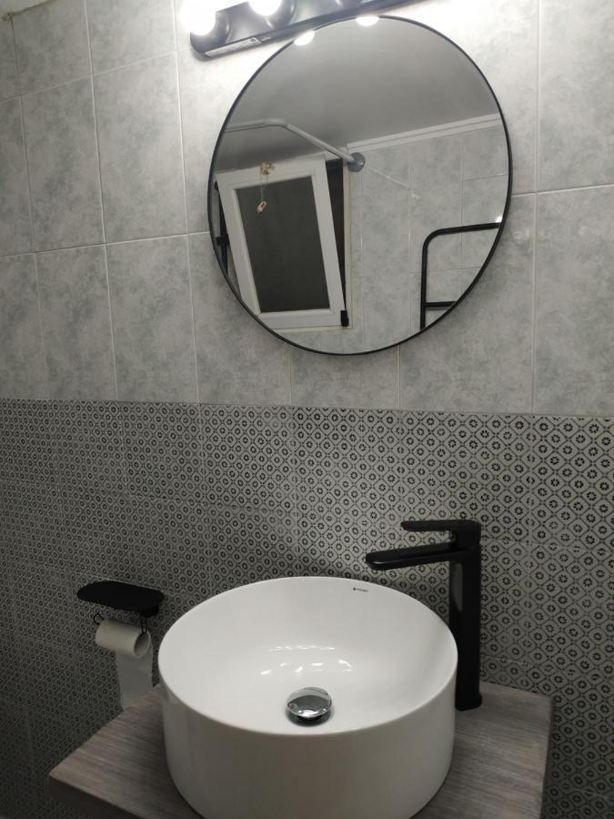 أثينا Cozy Apartment Near Metro Station Agia Marina المظهر الخارجي الصورة